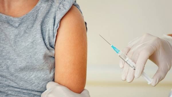 La vacuna del VPH será obligatoria para los varones de 11 años