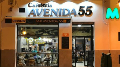 Un bar de España le aplicó un descuento por feo a un cliente.