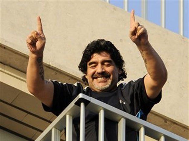 Maradona podría llegar al Montpellier de Francia