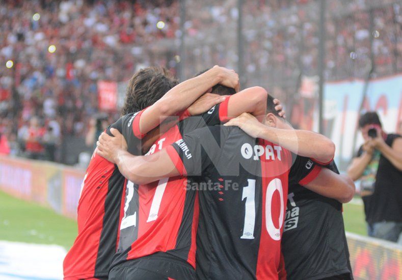 Colón visita a Quilmes entonado por una gran actuación en la primera fecha