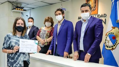 Capital: 48 jóvenes accedieron a su primer trabajo en blanco