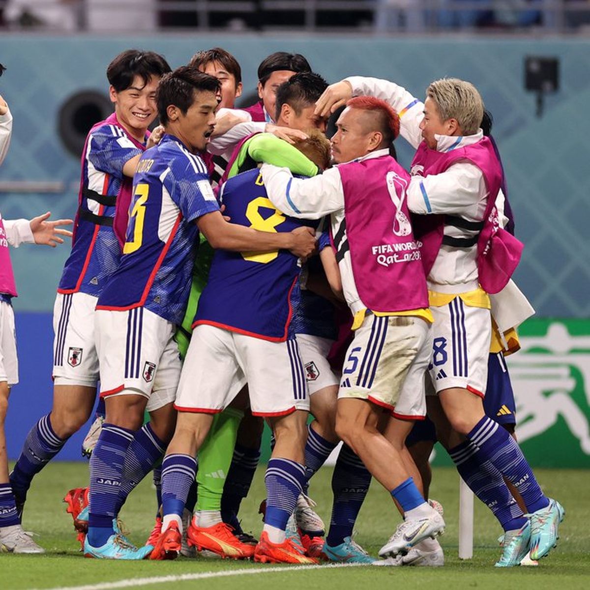 Japón hizo historia: venció a España y terminó primero en el grupo