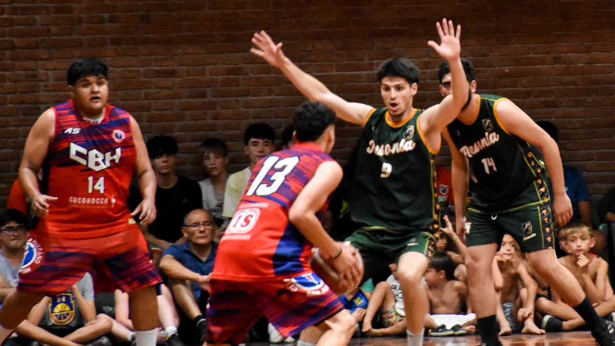 Hispano venció a Ausonia y quedó a un paso del título