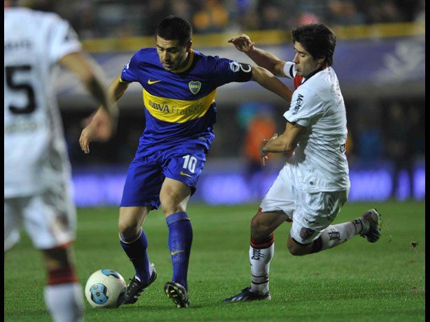 Boca recibe a Newells para completar la primera fecha del torneo Inicial