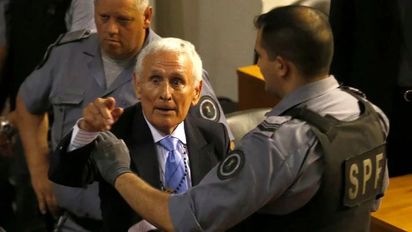 A los 93 años, murió el represor Miguel Etchecolatz 