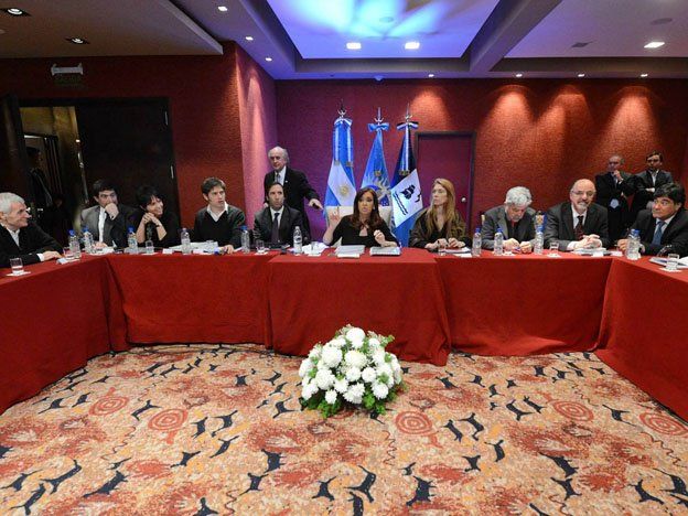Cristina Fernández se reunirá este martes con empresarios y gremios