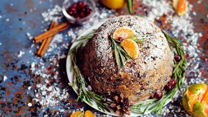 Receta de un exquisito budín navideño de naranja sorpresa