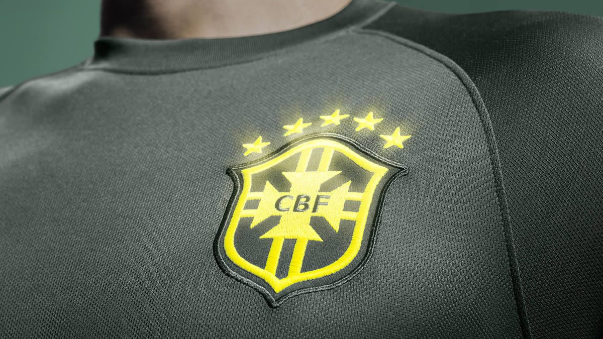 SportsCenter ESPN - HISTÓRICO: la Selección de Brasil usará una camiseta  negra por primera vez para luchar contra el racismo en el fútbol. ¿La 10?  ¡De Vini! 📷 Joilson Marcone/CBF www.espn.com.ar