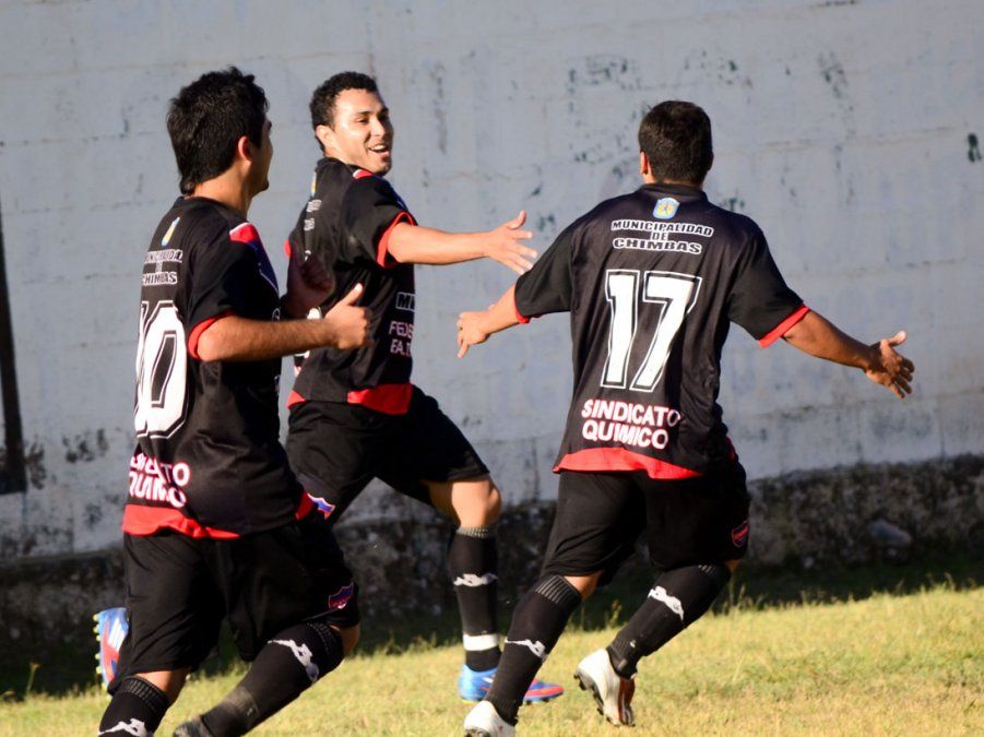 Villa Obrera ganó 2 a 0 y se clasificó para la segunda fase del Argentino B