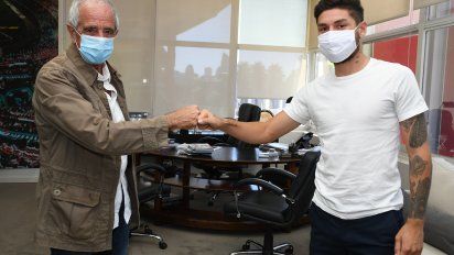 Montiel renovó su vínculo con River hasta diciembre del 2022. 