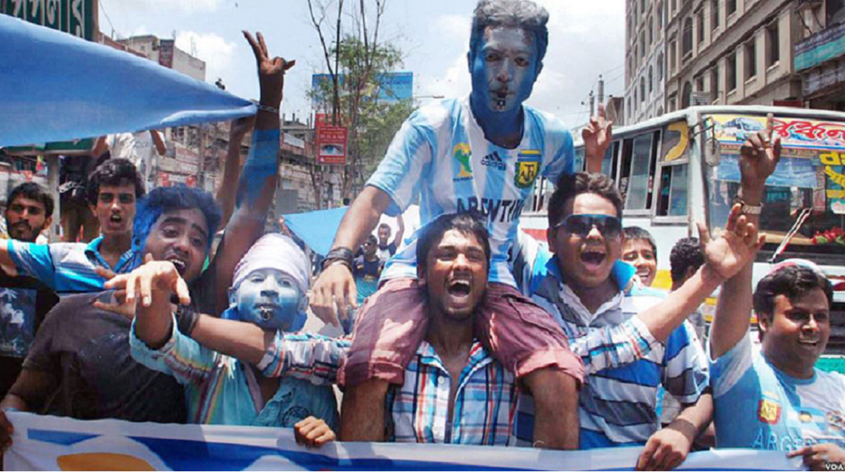 Seguidores de Argentina y Brasil se trenzaron en Bangladesh