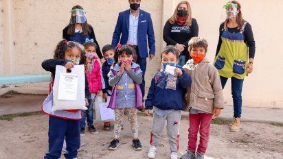 Capital: Huertas Urbanas y educación alimentaria en los merenderos