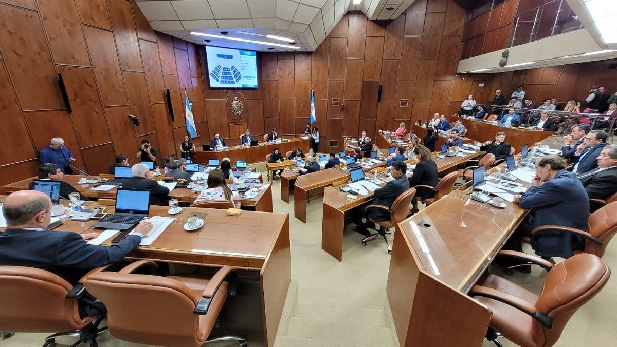 Diputados derogó la ley que impedía reformar el sistema electoral (Fotos: sj8)