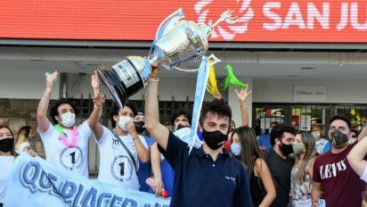 ¡Dale campeón! El caluroso recibimiento a Tobías Martínez