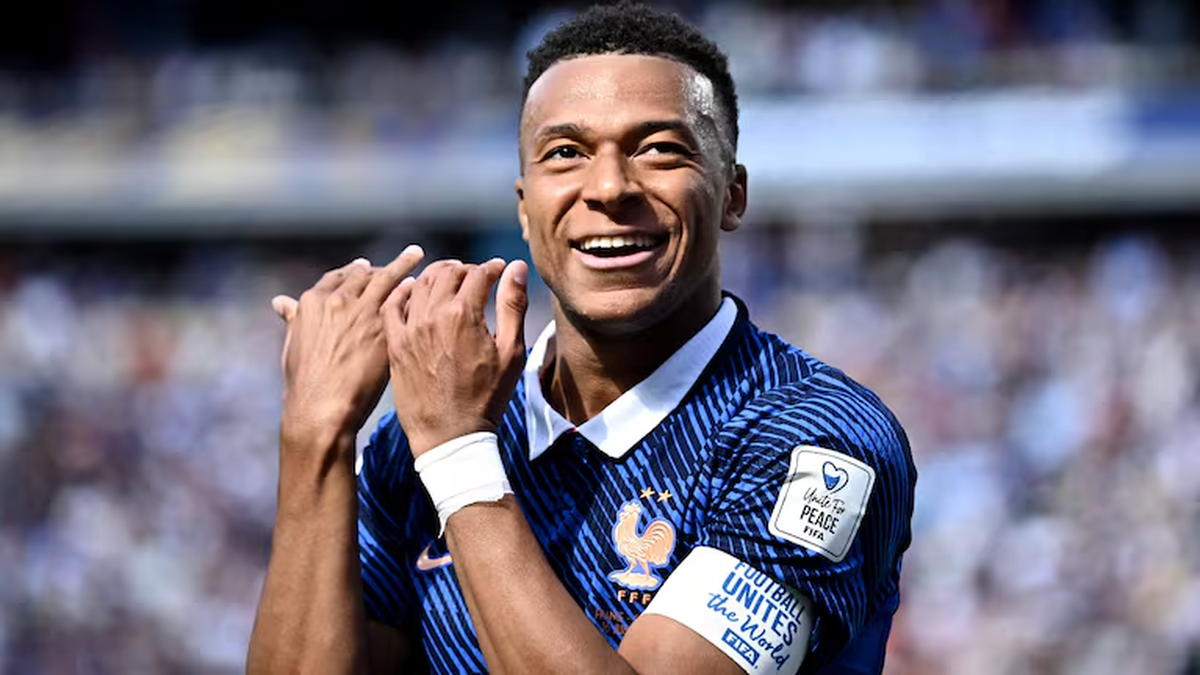 Mbappé superó a Messi y se convirtió en el tercer máximo goleador de mundiales
