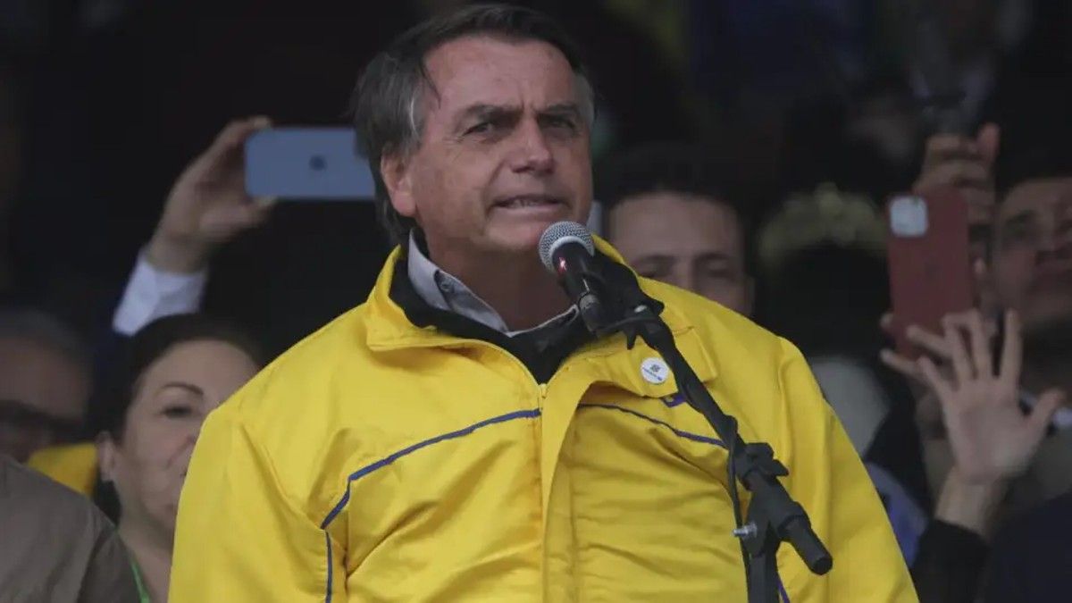 Bolsonaro: Si no gano con el 60% es porque hay algo raro