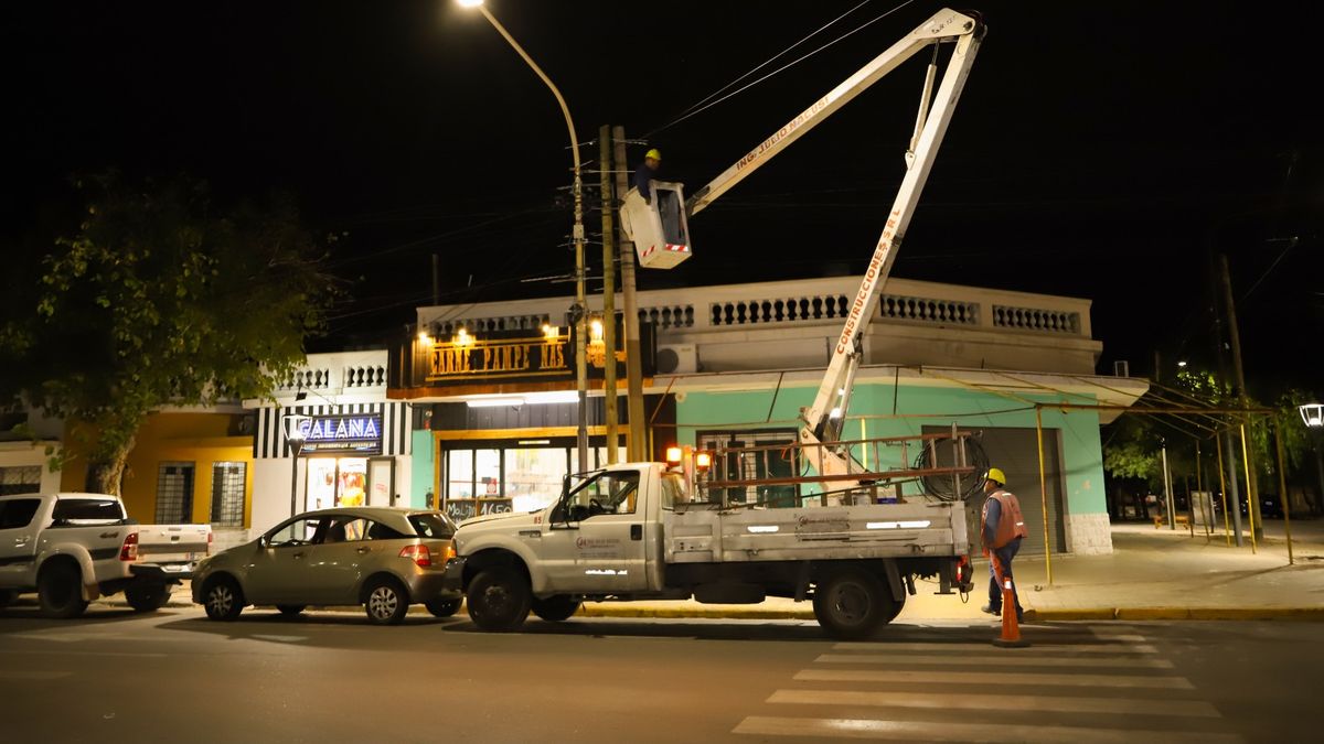 Capital iluminan una zona comercial de Concepción