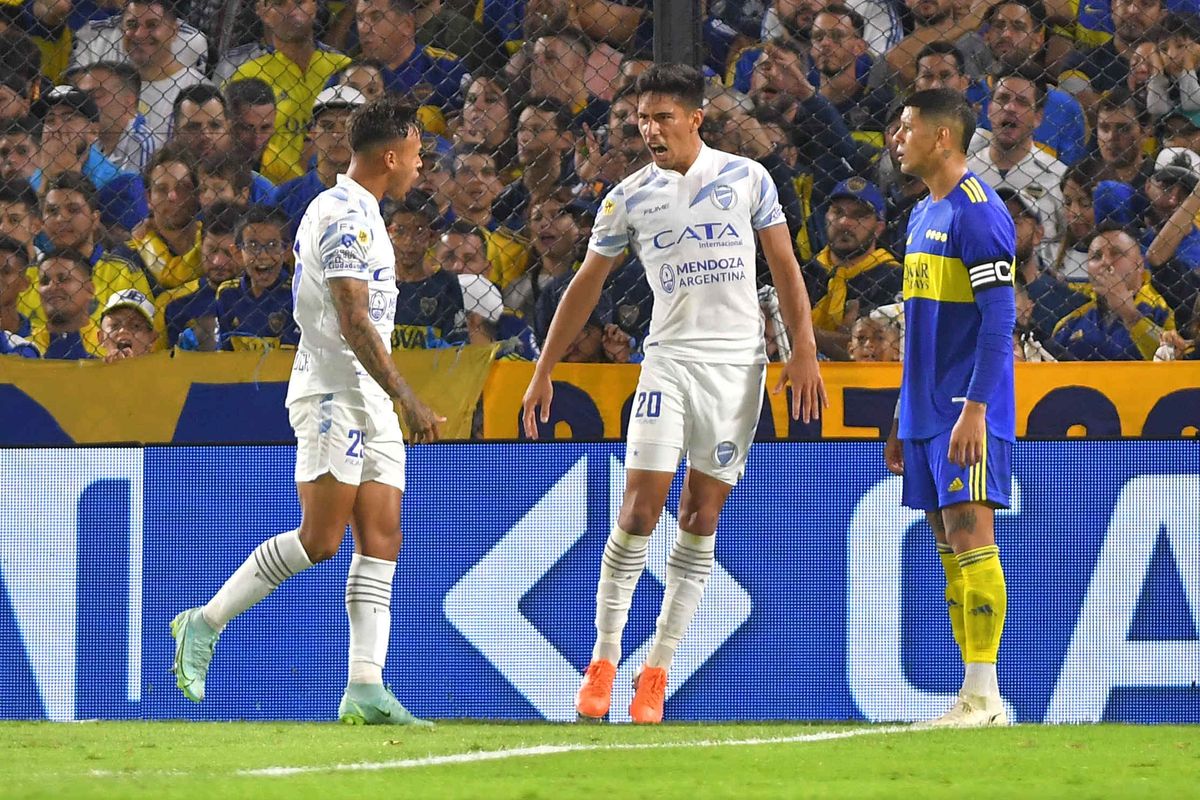 Salomón Rodríguez festeja el gol del empate de Godoy Cruz ante Boca. Foto: Télam.