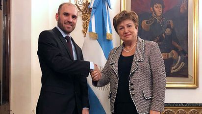 Martín Guzmán junto a Kristalina Georgieva.