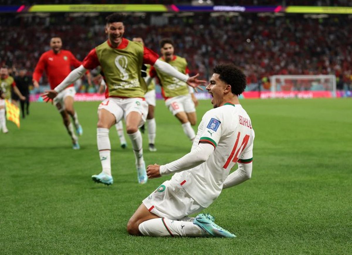 Sorpresa: Marruecos derrotó a Bélgica por 2-0 y es líder del Grupo F