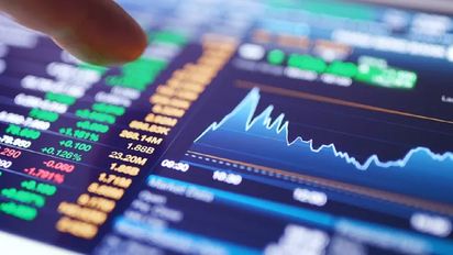 El riesgo país perforó los 2.000 puntos por primera vez en 7 meses