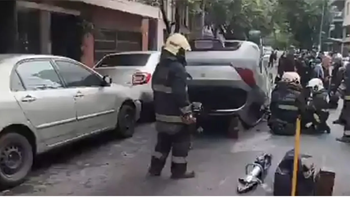 Un reconocido actor chocó y volcó: su estado de salud