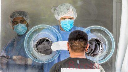 Desde la División Bioquímica sostienen que el aumento de casos de COVID-19 es proporcional al incremento de los testeos.